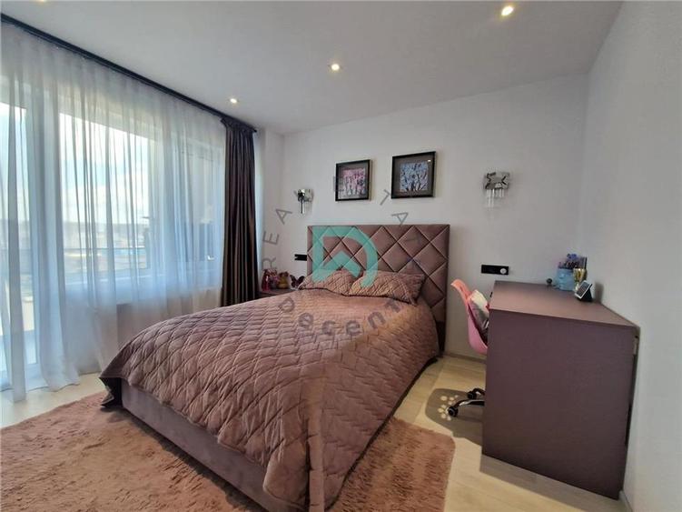 Apartament cu 4 camere decomandat, mobilat în Tractorul