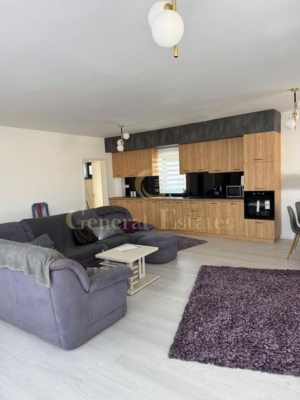 Apartament cu 3 camere în Tractorul
