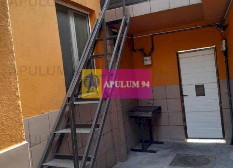 Casă individuală cu 3 camere semidecomandat cu Canalizare în Dudești