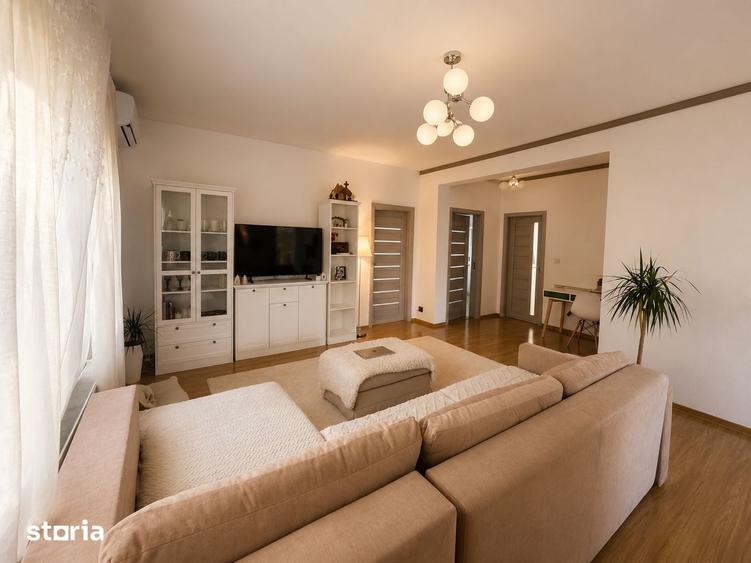 Casă cu 3 camere cu Teren 280 Mp în Central