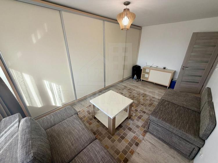 Apartament cu 2 camere decomandat, mobilat în Lăpuș Argeș