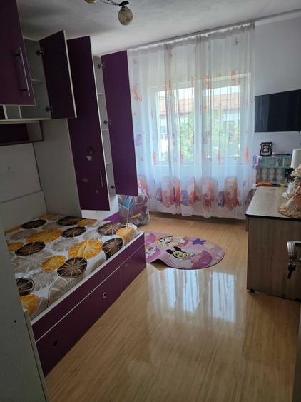 Apartament de vanzare Dragasani - 3