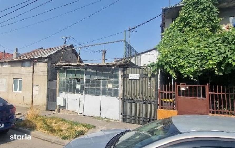 Casă cu 2 camere în Central