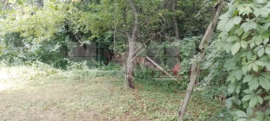 Teren Construcții intravilan de 844 mp, în Central