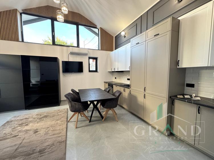 Duplex cu 3 camere cu Canalizare în Între Lacuri