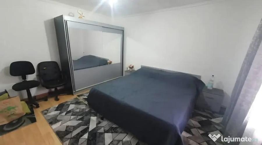 Casă cu 5 camere în Dăbâca