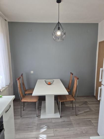 Casă cu 4 camere în Ghiroda