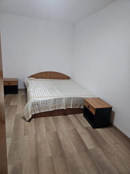 Ofer spre inchiriere apartament 2 camere - 1