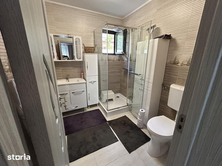 Casă cu 3 camere cu Teren 470 Mp în Vladimirescu