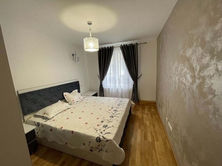 Apartament cu 3 camere decomandat în Rodna