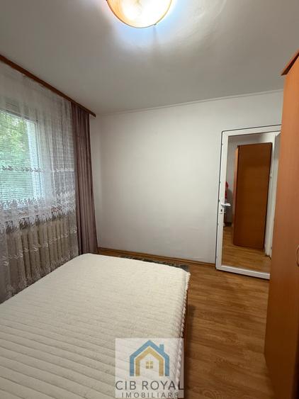 Apartament cu 2 camere decomandat în Lacul Tei