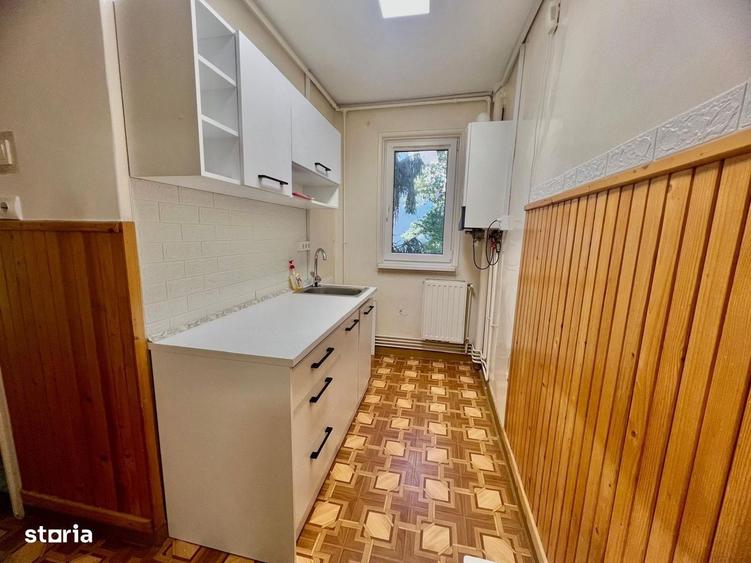 Apartament cu 2 camere decomandat în Dâmbu Pietros