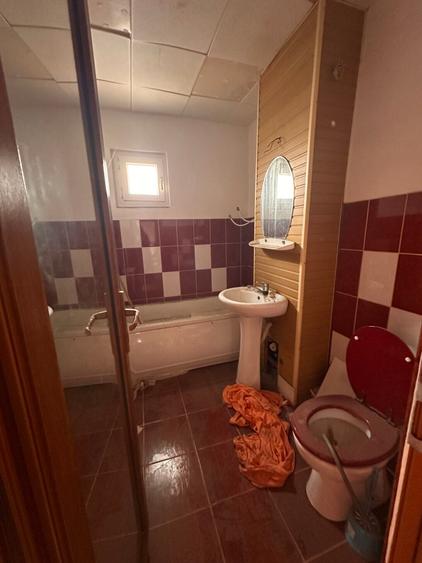 Apartament cu 2 camere decomandat în Micro 20