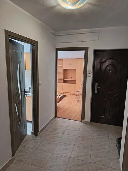 Apartament cu 2 camere decomandat în Micălaca