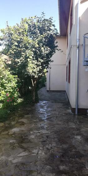 Casă cu Teren 2800 Mp în Aurel Vlaicu