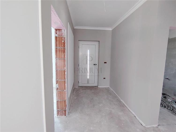 Casă individuală cu 4 camere cu Teren 640 Mp în Moșnița Nouă