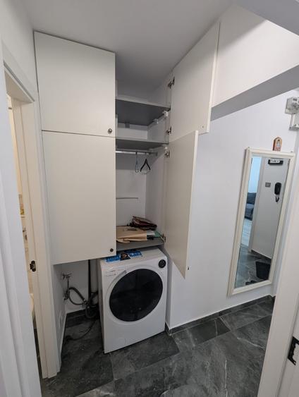 Apartament cu 2 camere decomandat, mobilat în Titan