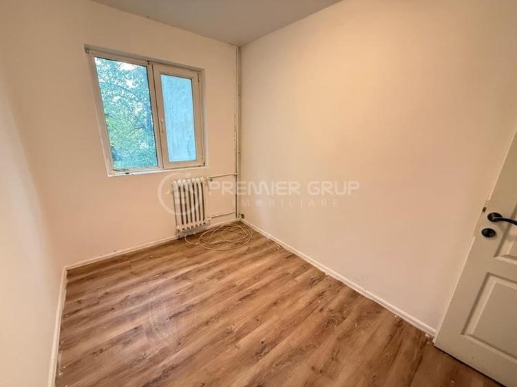 Apartament cu 3 camere în Tătărași