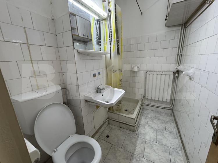 Apartament cu 4 camere decomandat, mobilat în Exterior Est