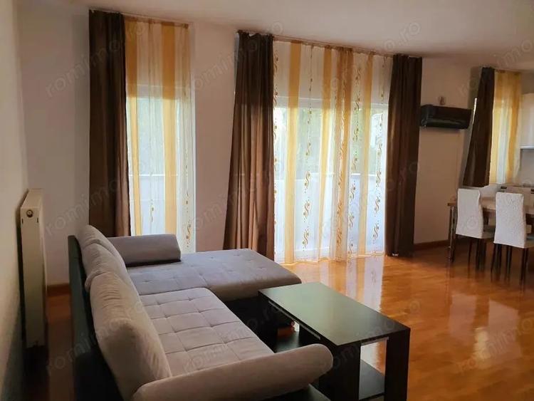 Apartament cu 2 camere semidecomandat în Soarelui