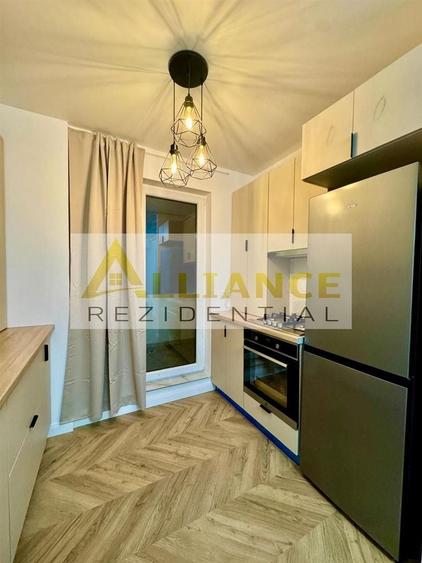 Apartament cu 2 camere decomandat în Sud