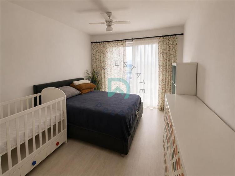 Apartament cu 3 camere decomandat în Triaj