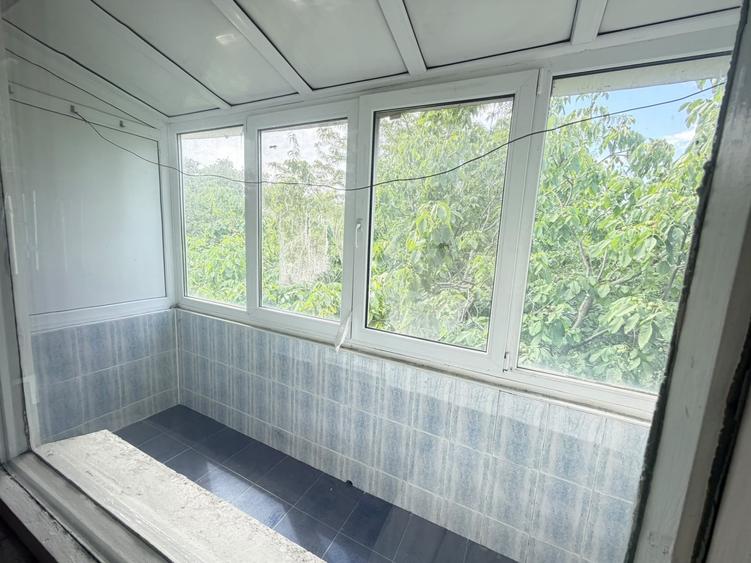 2 camere de vânzare în zona Gorjului | Bloc vechi - 15