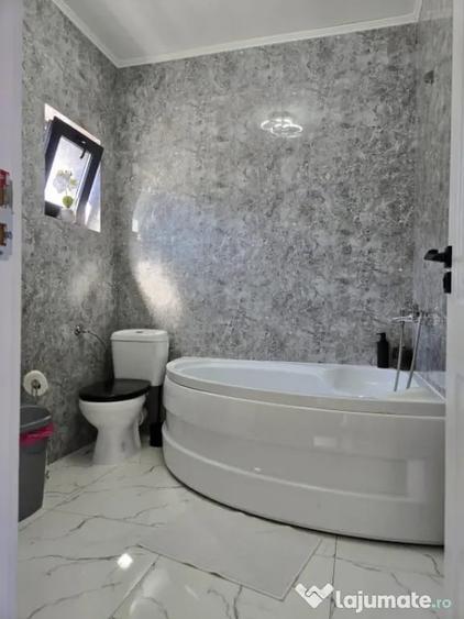 Casă cu 3 camere cu Teren 150 Mp în Central