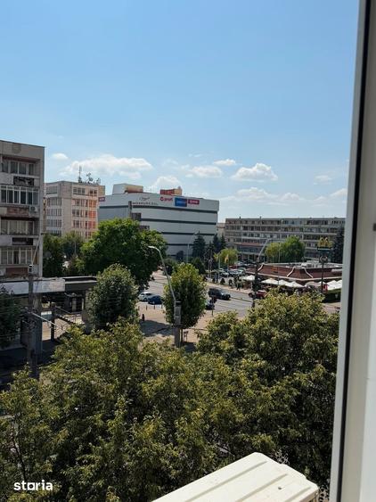 Apartament cu 2 camere decomandat în Progresul