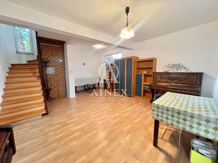 Casă individuală cu 3 camere cu Canalizare în Ghirodei
