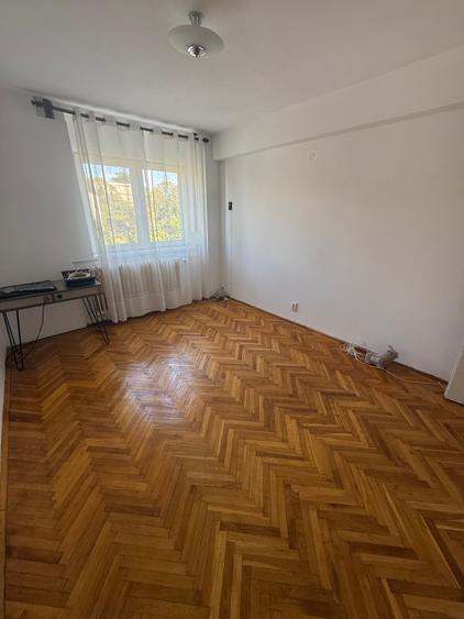 Apartament cu 2 camere în Calea București