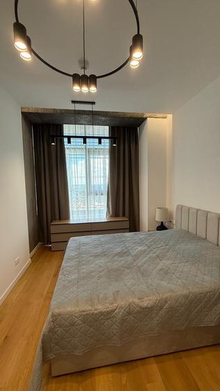 Apartament cu 2 camere semidecomandat în Floreasca
