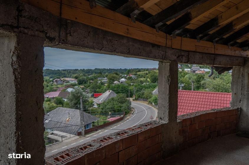 Casă cu 4 camere decomandat în Grigoreni