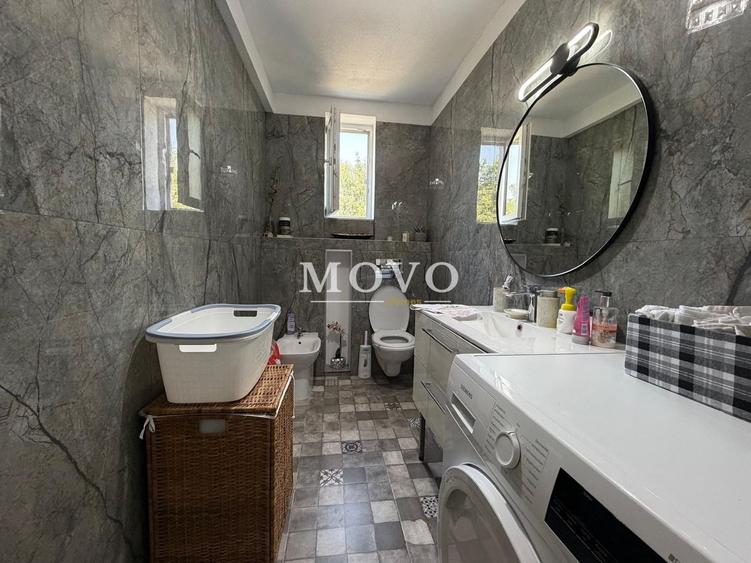 Duplex cu 4 camere cu Canalizare în Aradului