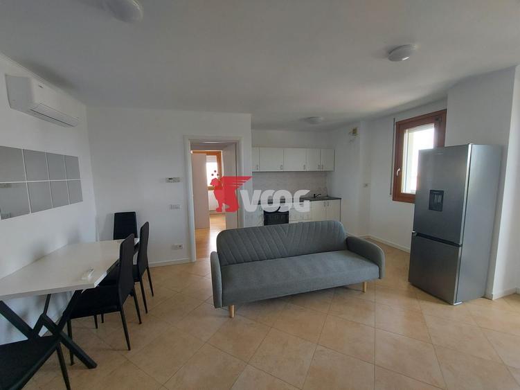 Apartament cu 3 camere în Gheorghe Lazăr