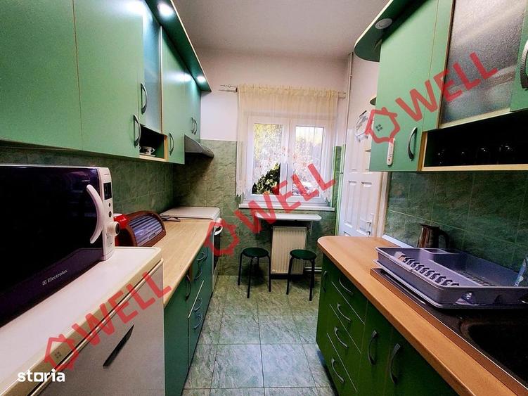 Casă cu 4 camere în Moacșa