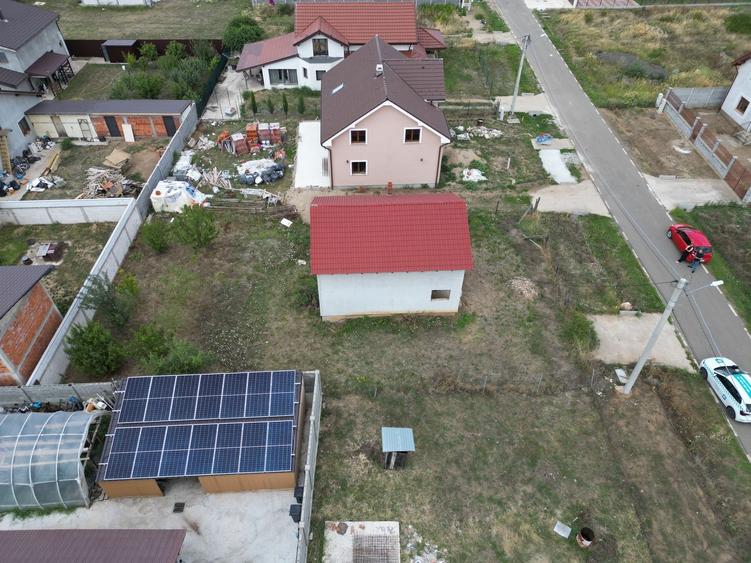 Casă individuală cu 3 camere cu Canalizare în Frumușeni