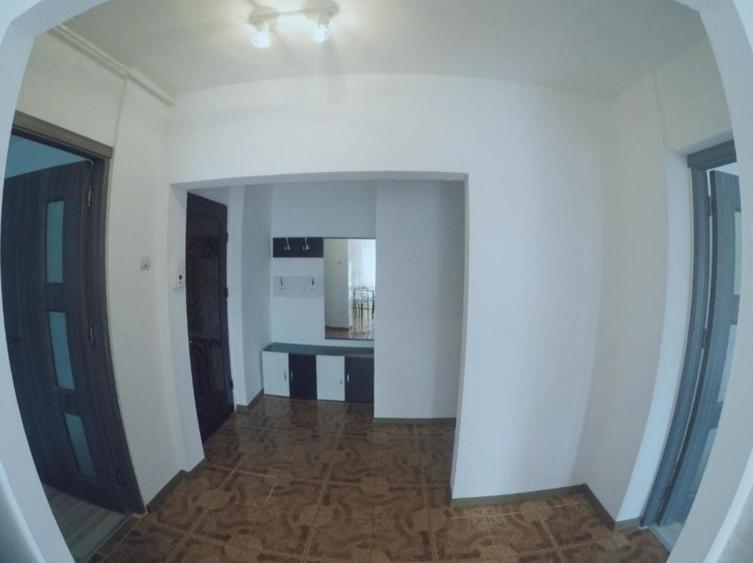 Proprietar inchiriez apartament 2 camere - Spitalul Judetean - 5