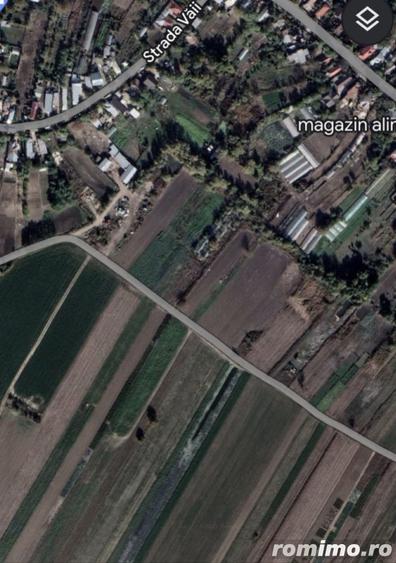 Teren de 2000 mp, în Central