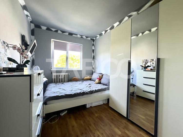 Apartament cu 3 camere semidecomandat, mobilat în Mănăștur