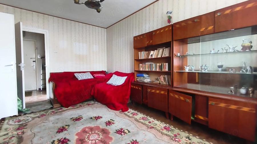 Apartament cu 2 camere decomandat în Gojdu