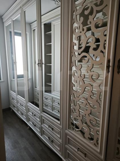 Apartament cu 3 camere decomandat, mobilat în Central