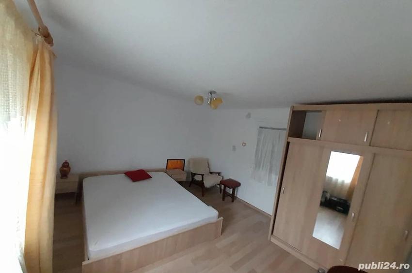 Inchiriez casa in Titu - 1