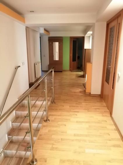 Apartament cu 3 camere decomandat în Militari