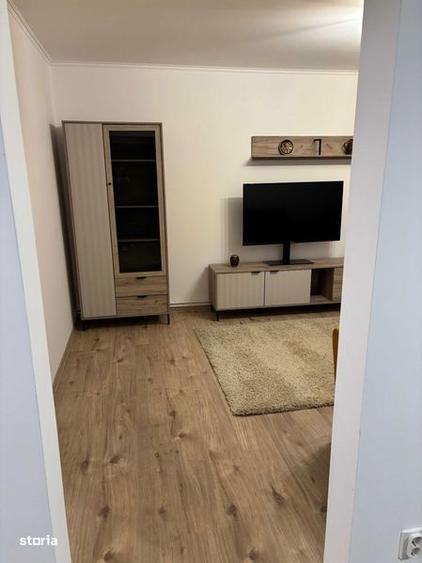 Apartament cu 3 camere în Est