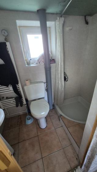 Casă individuală cu 4 camere cu Teren 3000 Mp în Botez