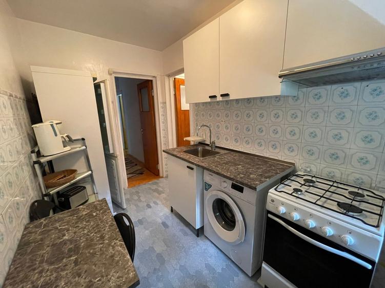 Apartament cu 2 camere decomandat, mobilat în Drumul Taberei
