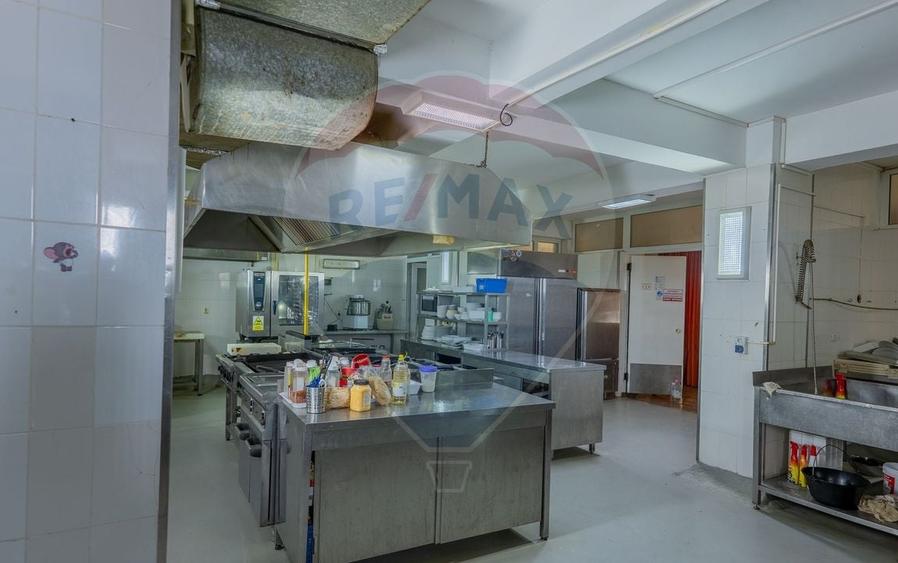 Hotel de vanzare la cateva minute de Podul Mogosoaia –Cu 40 de camere - 52