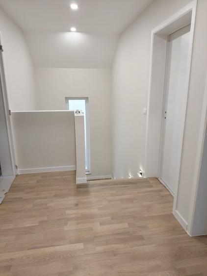 Casă cu 4 camere în Dumbrăveni