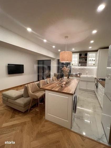 Apartament cu 4 camere decomandat în Voluntari